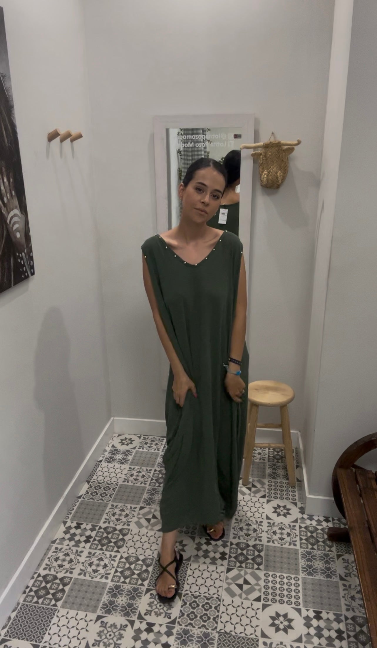 VESTIDO TACHUELAS CURVY